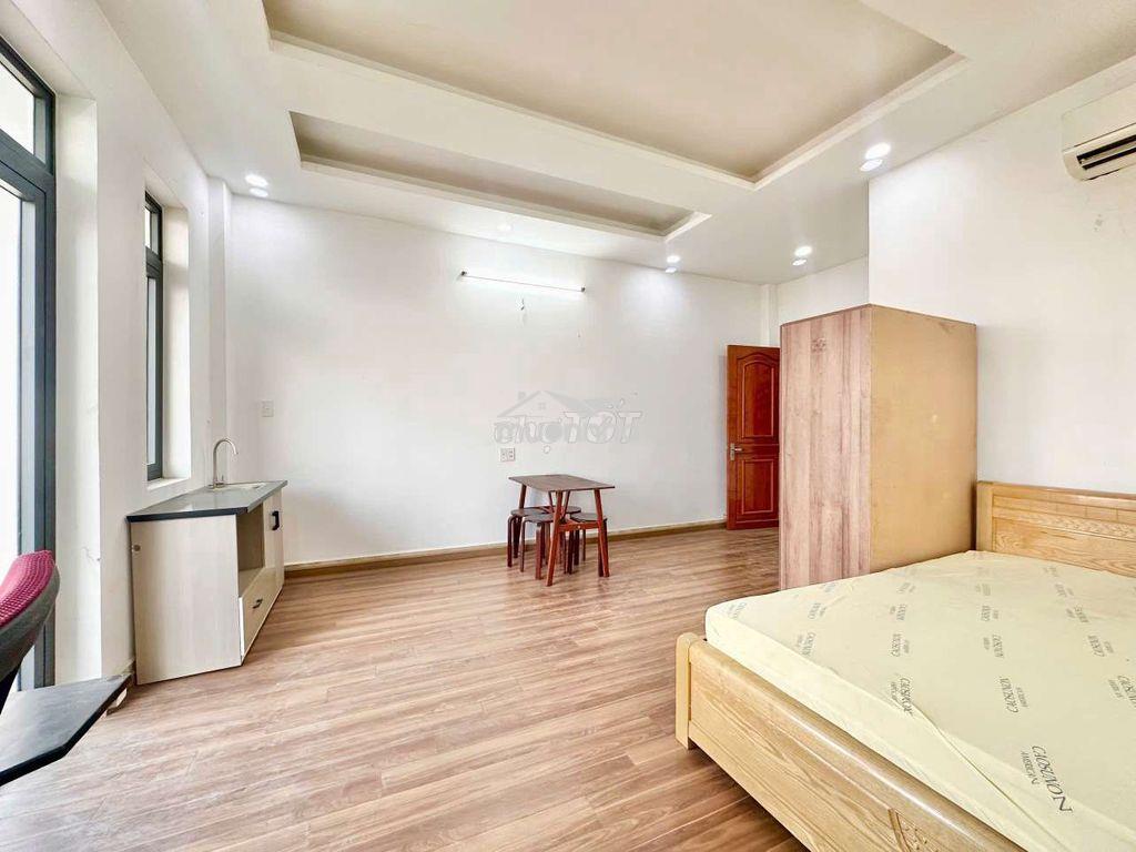 Căn hộ ban công đủ nội thất 30m2 sát cầu vượt hương lộ 2 bv bình tân - 2