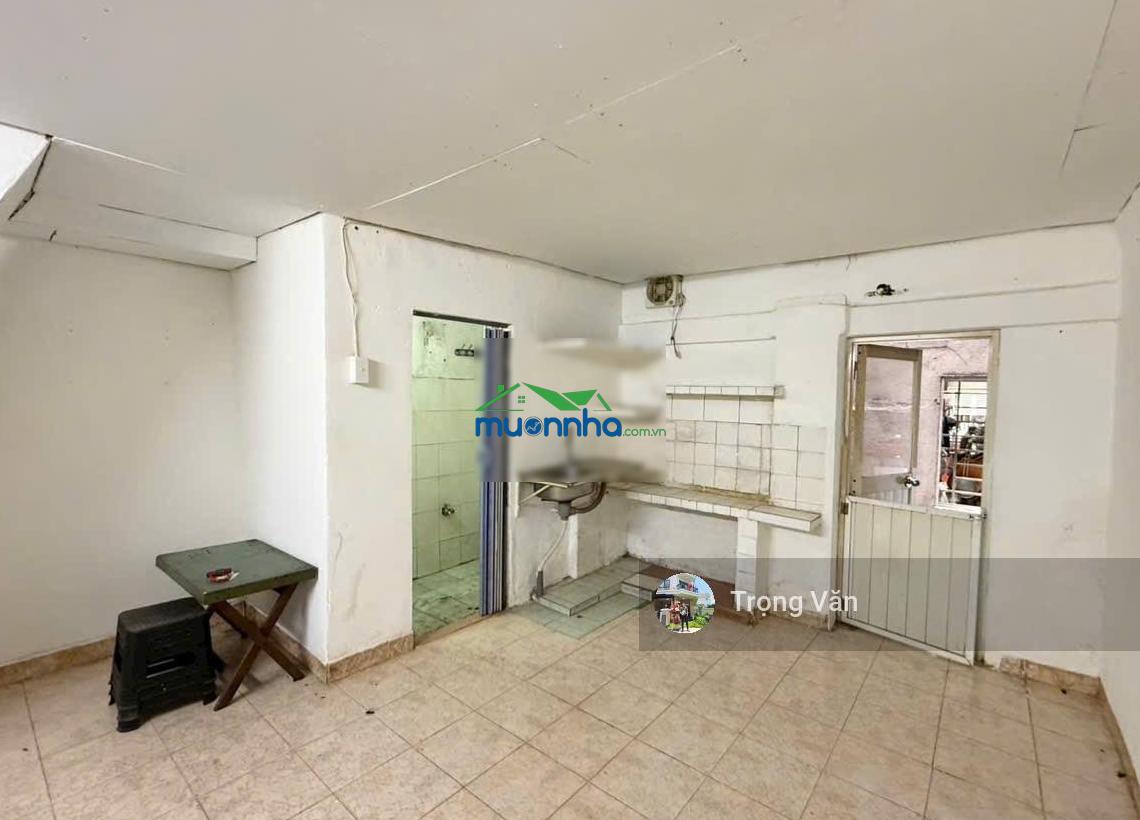Đang vay 4 tỷ, bán luôn 4.95 tỷ - nhà p. bến thành khu vip hiếm bán - 3 tầng hc đủ - 2