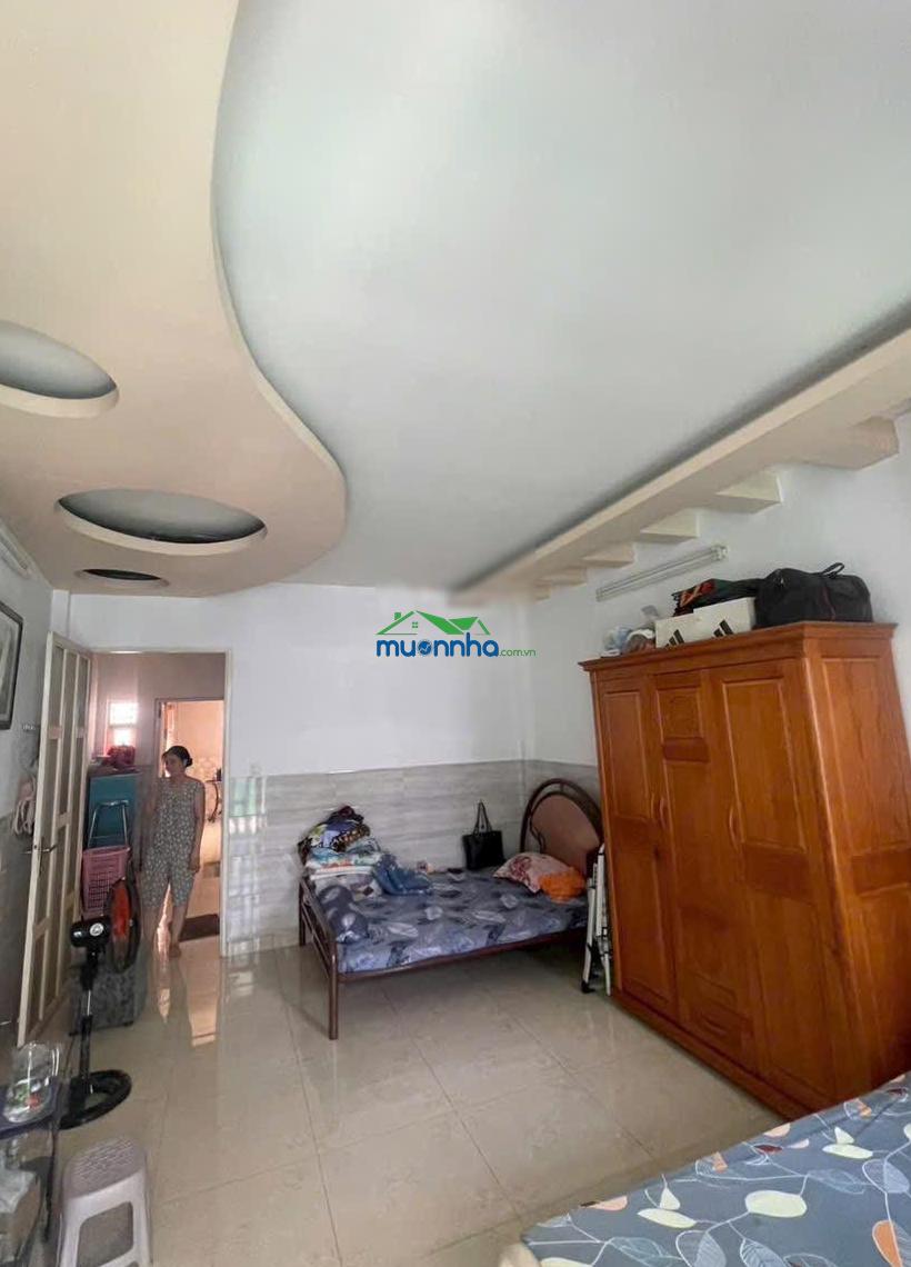 Kèo thơm ngay chợ tân hương (4x20m) - hxh - 2tầng 3pn - nở hậu 5m - giá 5.95tỷ thương lượng nhẹ