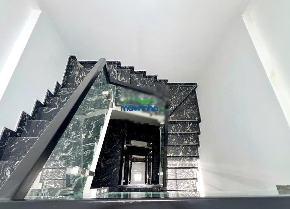 Chính chủ cần bán gấp đi định cư 61m2 - 6,35 tỷ có hh mg