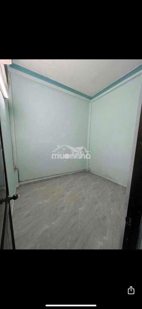 Cho thuê nhà 44 m2 có lầu 3pn hẻm 380 lê văn lưong kế siêu thị lotte - 4