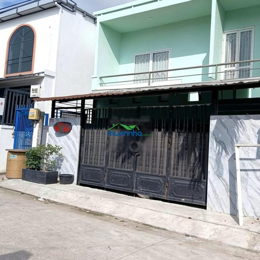 Nhà đẹp 2 tầng, ô tô để trong nhà chỉ 2,8 tỷ vào ở ngay