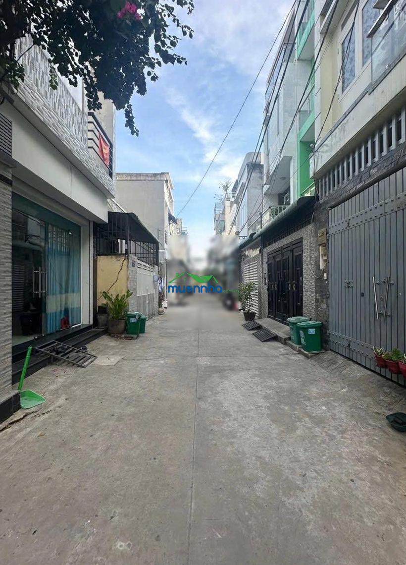Nhà hẻm ô tô vào, ngay chung cư 4s linh đông, gần phạm văn đồng. dt 6,2x12=76m2. giá 6tỷ3 tl - 4
