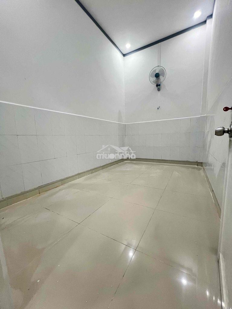 Bán gấp nhà  cấp 4 kế bên ubnd phường tân đông hiệp - dĩ an - 2