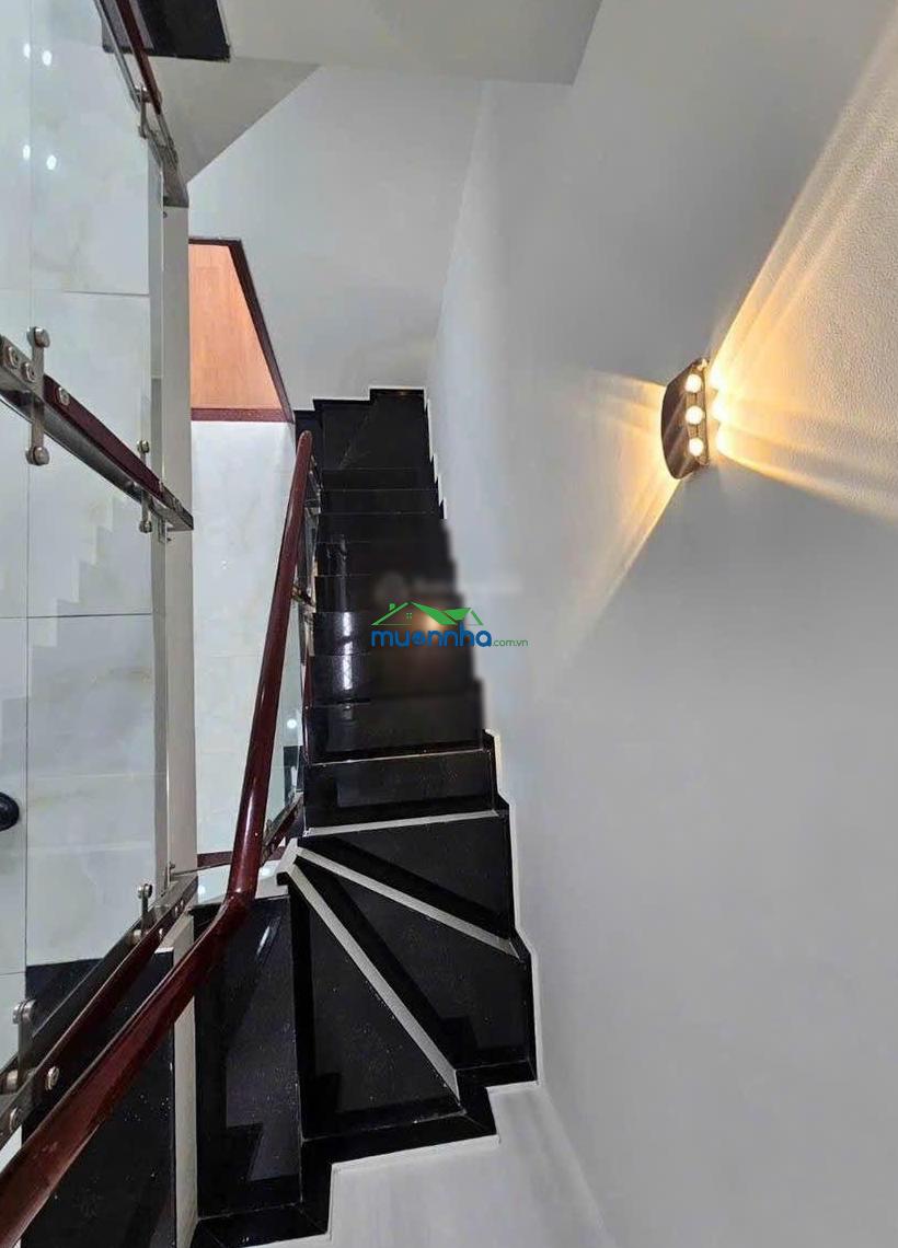 Bán nhà: đường an dương vương. phan anh. p. bình trị đông. quận bình tân. dt: 4 x 15m giá 6.490 tỷ