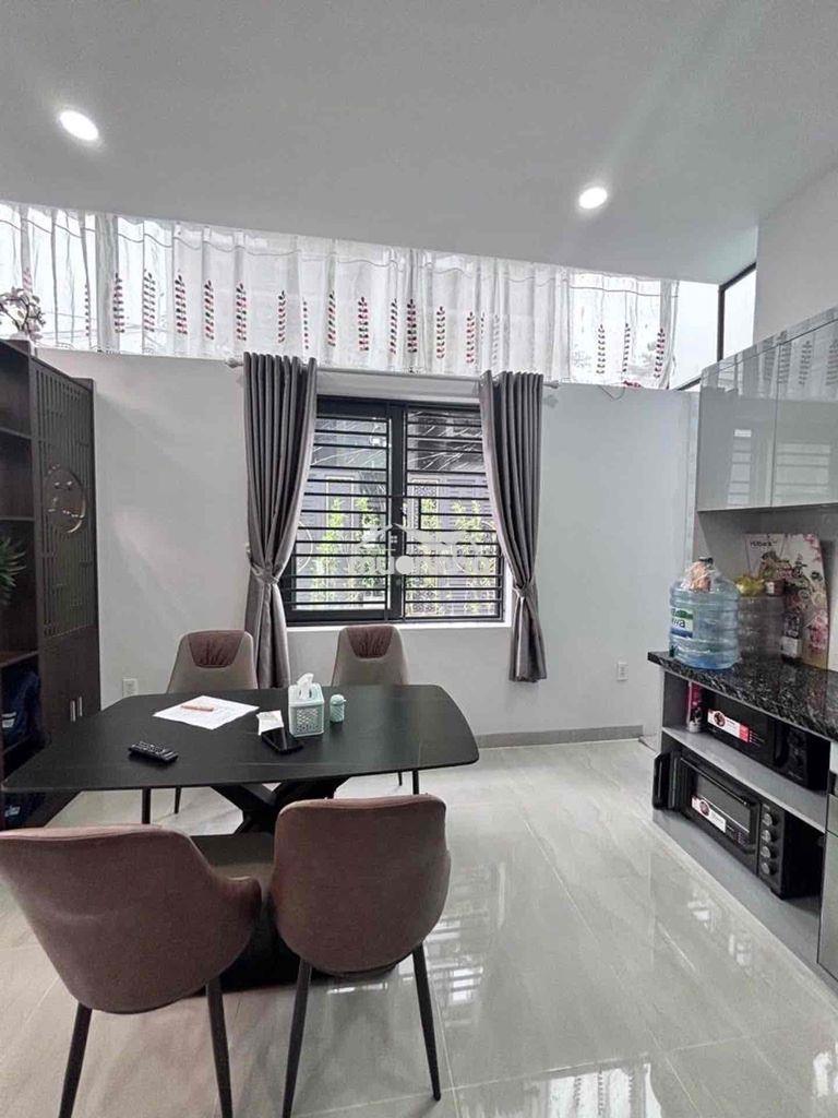 Chính chủ tự xây gấp bán cho con đi du học – chỉ 7.4 tỷ 📐 diện tích - 4