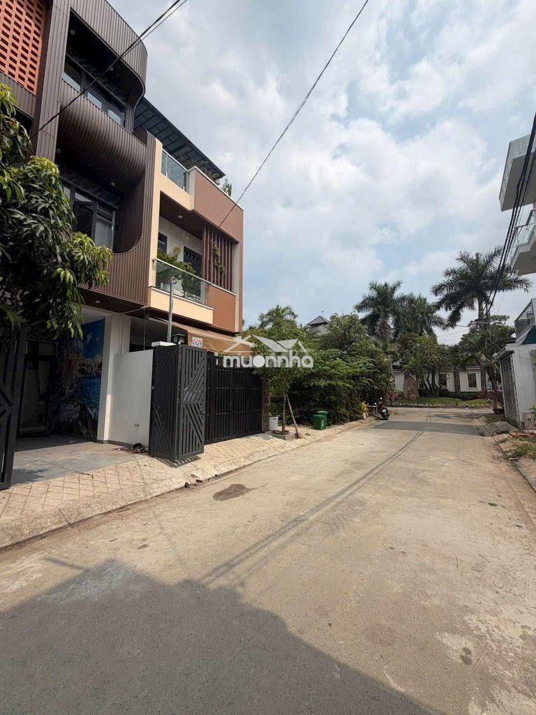 Nhà 3 tầng sát vinhomes grand park q9 - 3