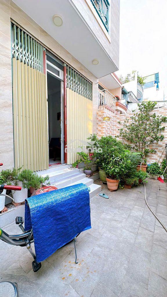 Nhà mới xây dựng mới, diện tích 84m2, dtsd 250m2, hẻm xe hơi 8m - 3