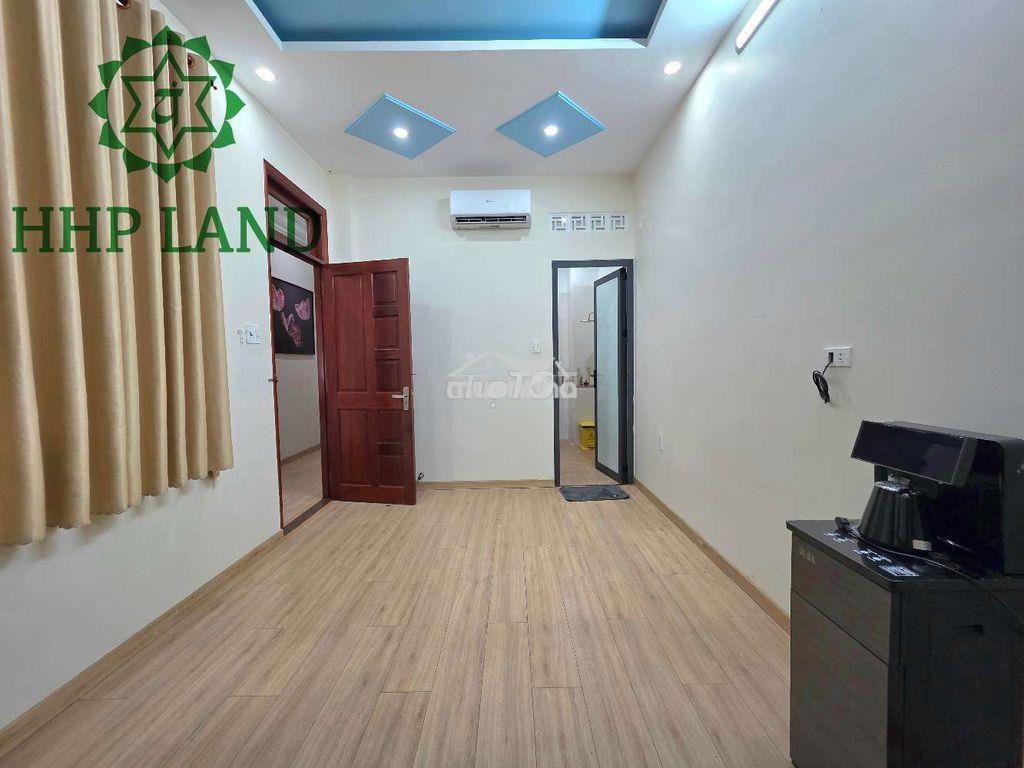 Cho thuê nhà mặt tiền đường phan trung có thang máy, hầm xe, máy lạnh - 4