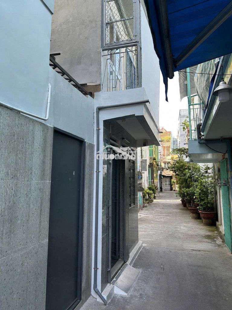 Chính chủ cho thuê nhà 2pn đường nguyễn tri phương, quận 10