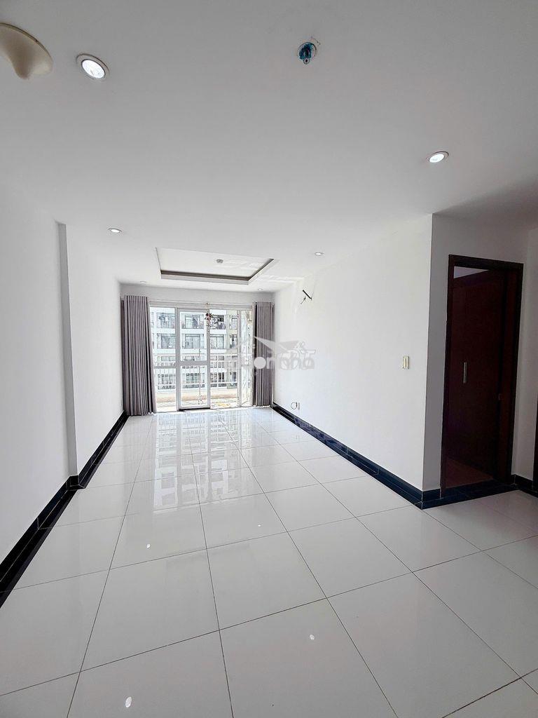Cho thuê  ch giai việt 854 tạ quang bửu q8