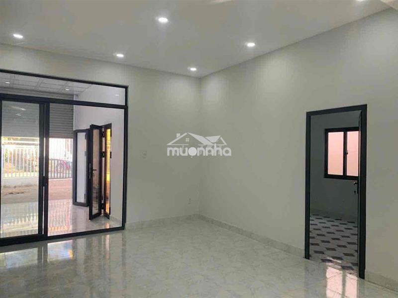 Cho thuê nhà mặt tiền đường thống nhất