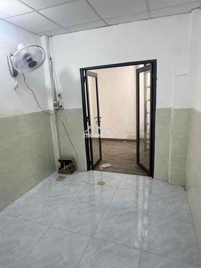 Nhà thuê hẻm 1/ tân thành f hoà thạnh - tân phú  dt 3x7m 1 lầu 1 pn 2. - 2