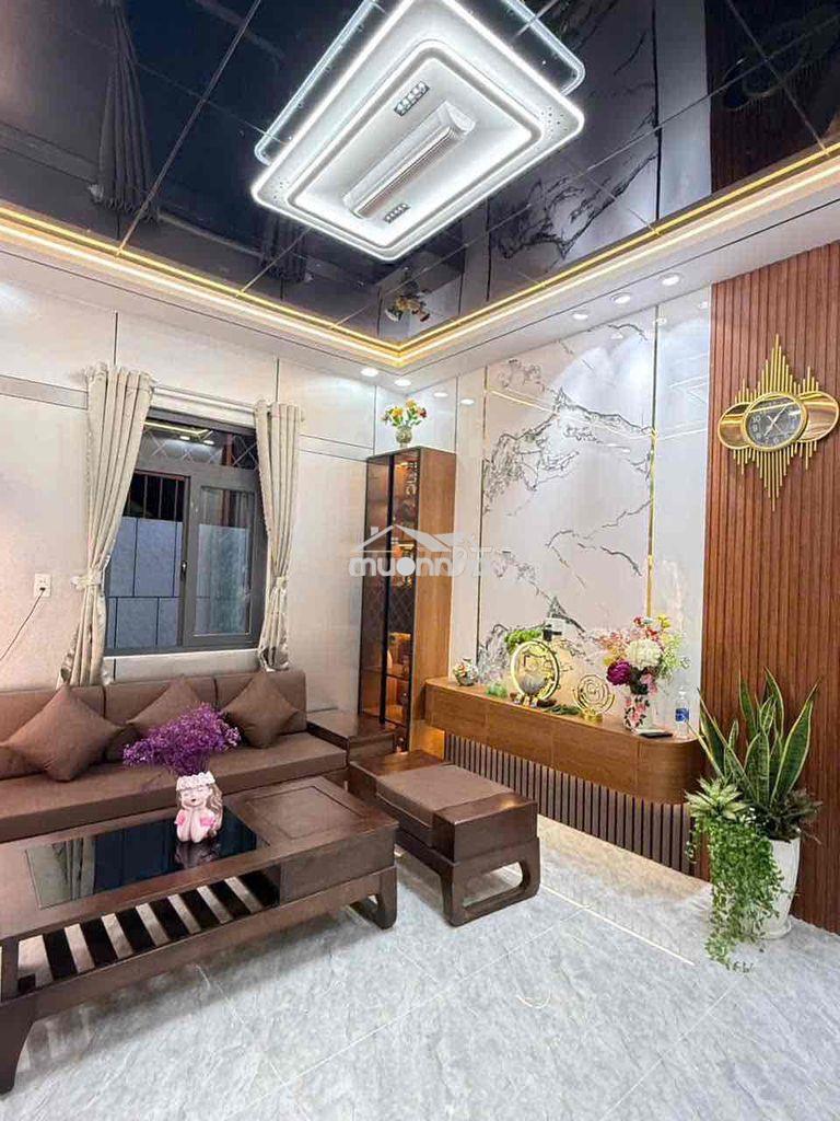 Nhà dg 48, hiệp bình chánh.  hẻm oto  vào tận nhà