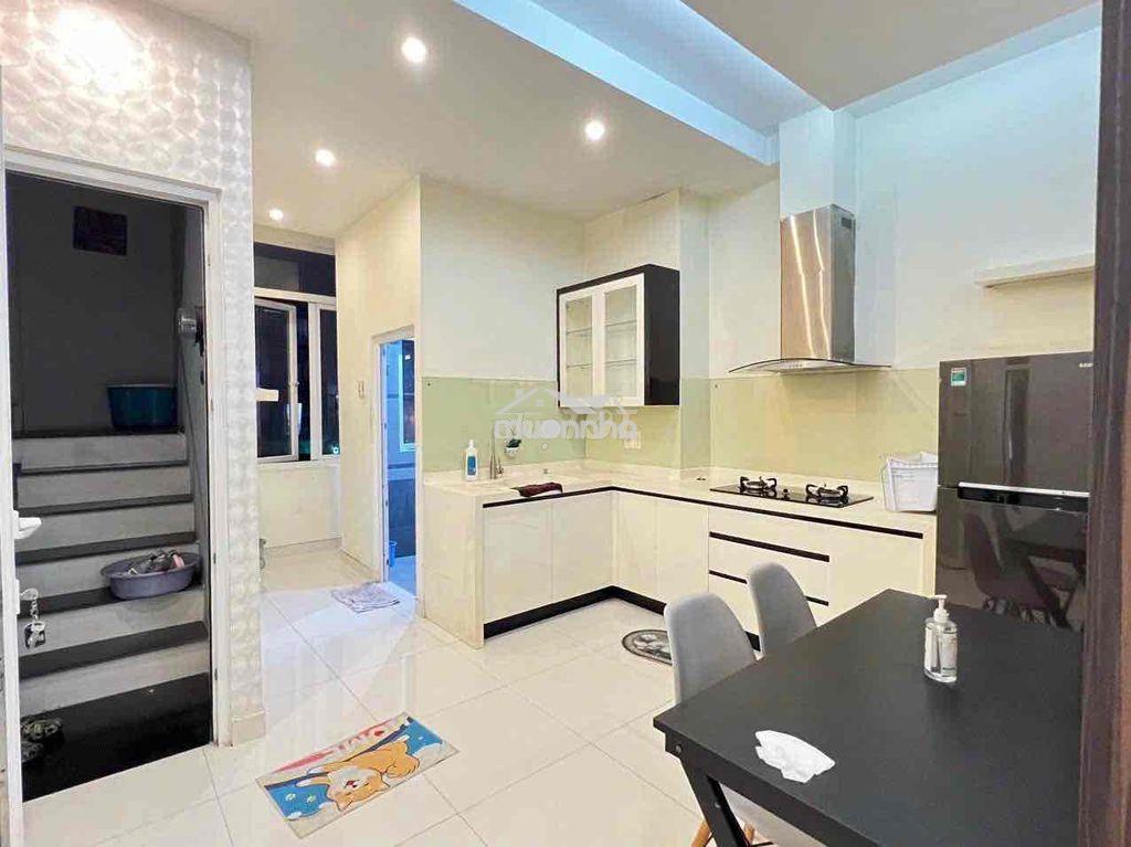 Cho thuê căn hộ 1pn 55m2 tách bếp cửa sổ full nt ở nguyễn thông quận 3 - 4