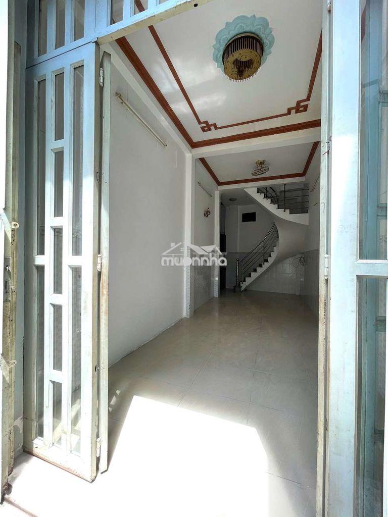 Chính chủ cho nguyên căn 3pn2wc chỉ 12.000.000