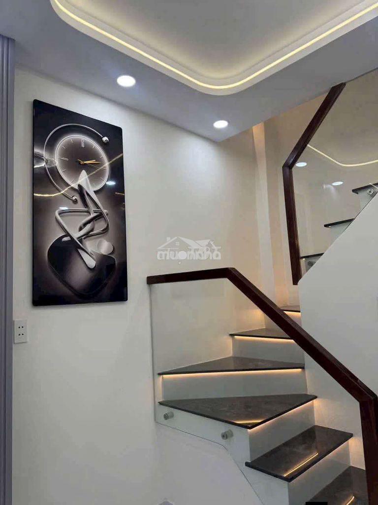 Nhà đẹp,có nội  thất,đủ công năng, pháp lý tốt - 4