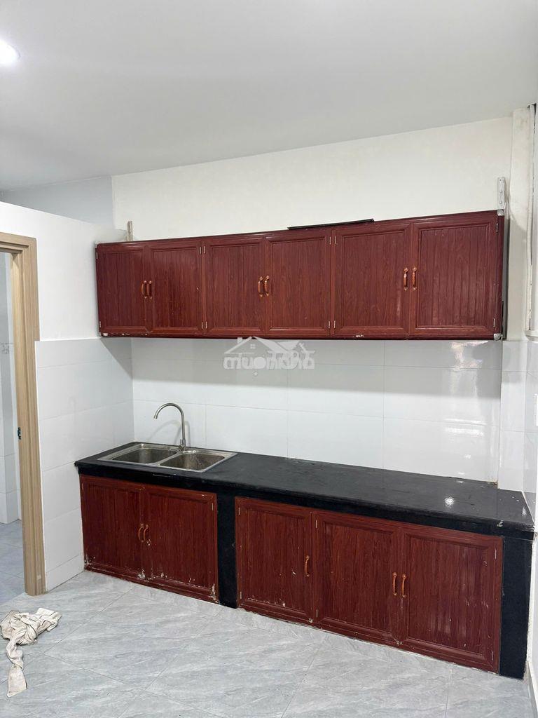 Cho thuê nhà hẻm 6m tân kỳ tân quý - đối diện aeon, mới sơn sửa  - 3