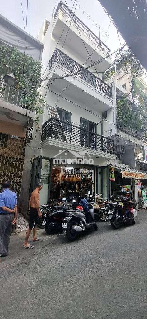 Hẻm xe tải tránh xe hơi lê văn sỹ quận 3