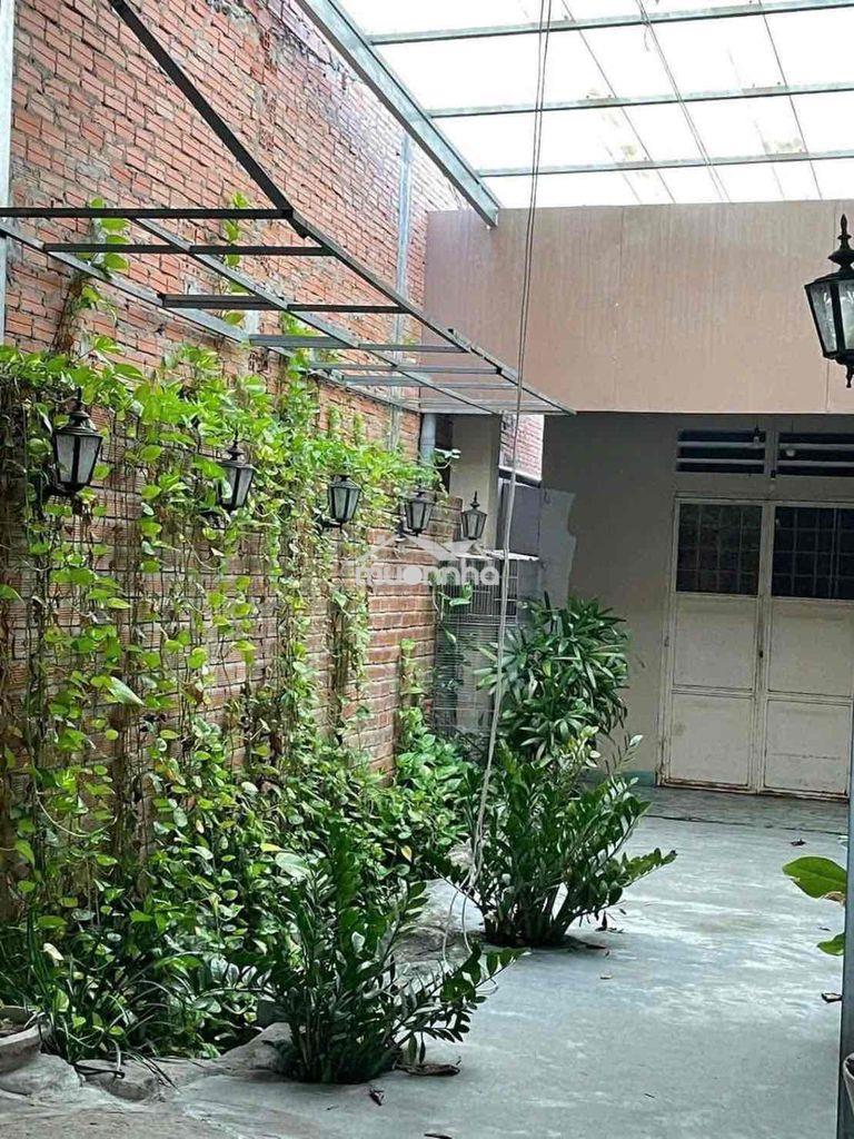 Cần bán gấp phú lợi, bình dương  bán đất có sẵn nhà cấp 4 , cá