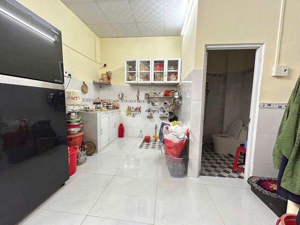 Bán nhà dương bá trạc , ô tô đậu trước cửa, ngang 4x11, giá 4,5 tỷ - 3