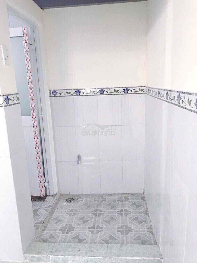 Phòng trọ giá rẻ khu vực tân thuận tây quận 7 - 2