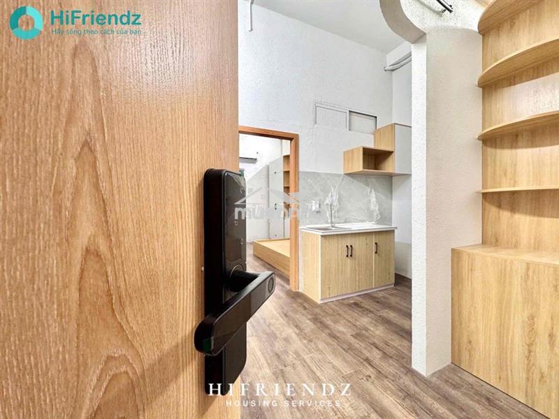 Cho thuê 2pn 1wc mới xây gần cầu chánh hưng