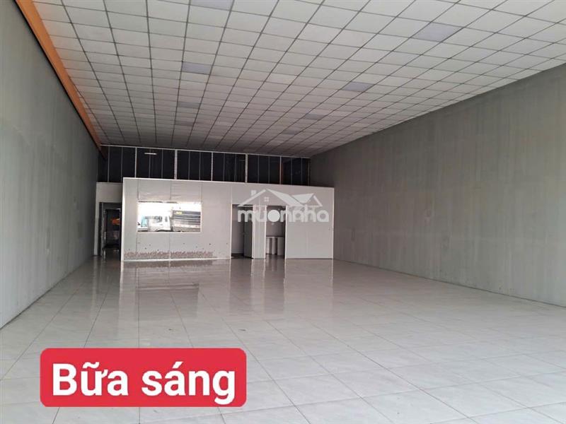 Cho thuê mặt bằng kinh doanh 200m2