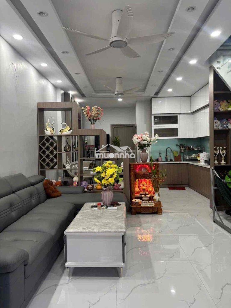 🇻🇳🇻🇳🇻🇳Nhà q7 full nội thất mới đẹp 4pn 4wc