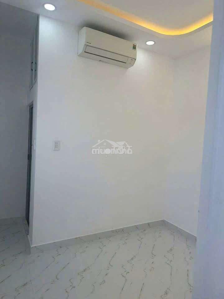 Cho thuê nhà đẹp 3 tầng, hùynh tấn phát , nhà bè. - 4