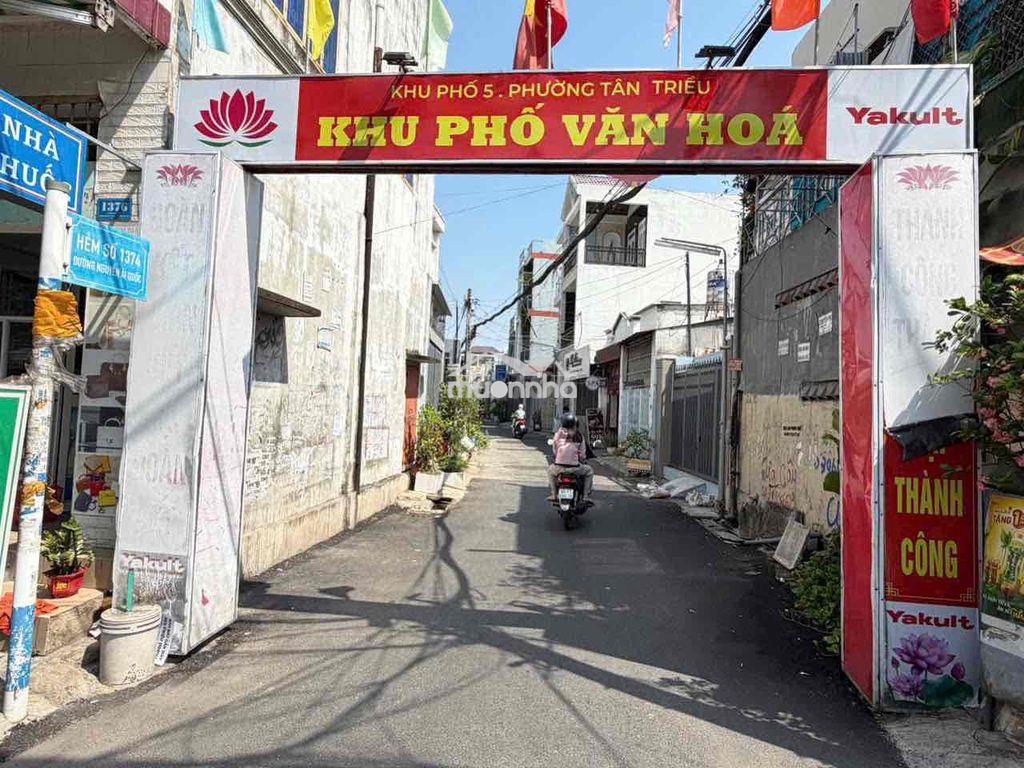 Em chính chủ cần bán lô đất mặt tiền p.tân phong,4,2x21=107,4m2, shr - 4