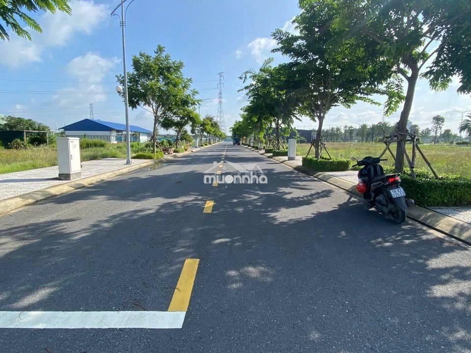 Cắt lỗ 2 tỷ còn 1 tỷ 2 lô đất long thành 100m2 cách sân bay 10 phút - 2
