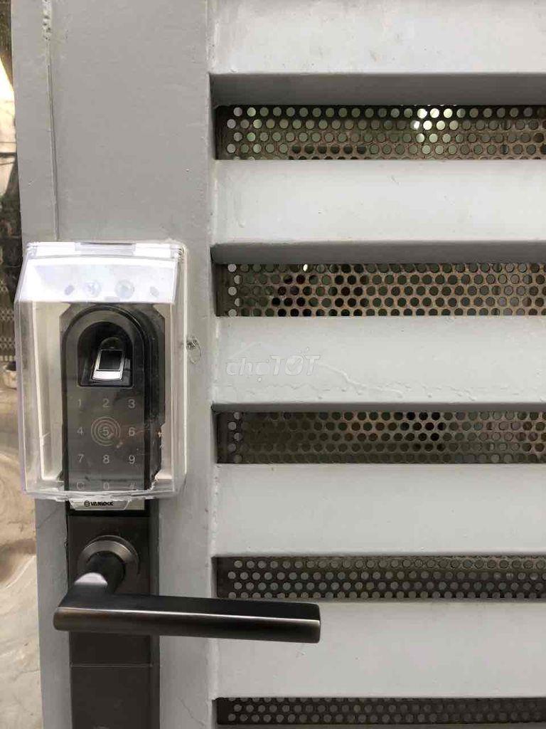 Gần bến xe quận 8 - 2