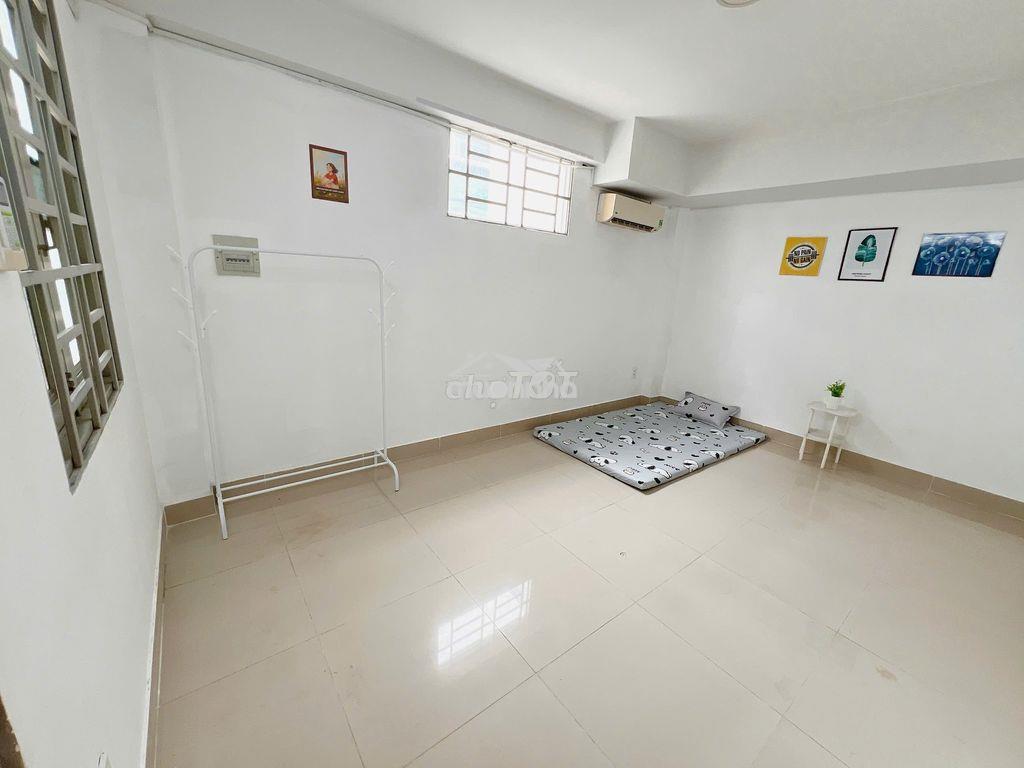 Chính chủ cho thuê phòng ngay utc2 chỉ 3p đi xe, sẵn máy lạnh - 2