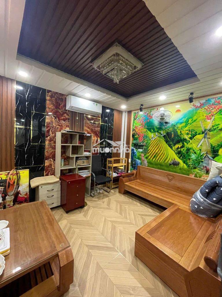 Cho thuê nhà đẹp 1/ ngắn 4x12, trệt, lửng, 2 lầu, hẻm thông xe hơi - 3