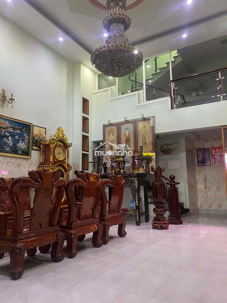 120m2, ngang 9.1m, xe hơi, 2 tầng, sát kdc nam long quận 7, 10.5tỷ