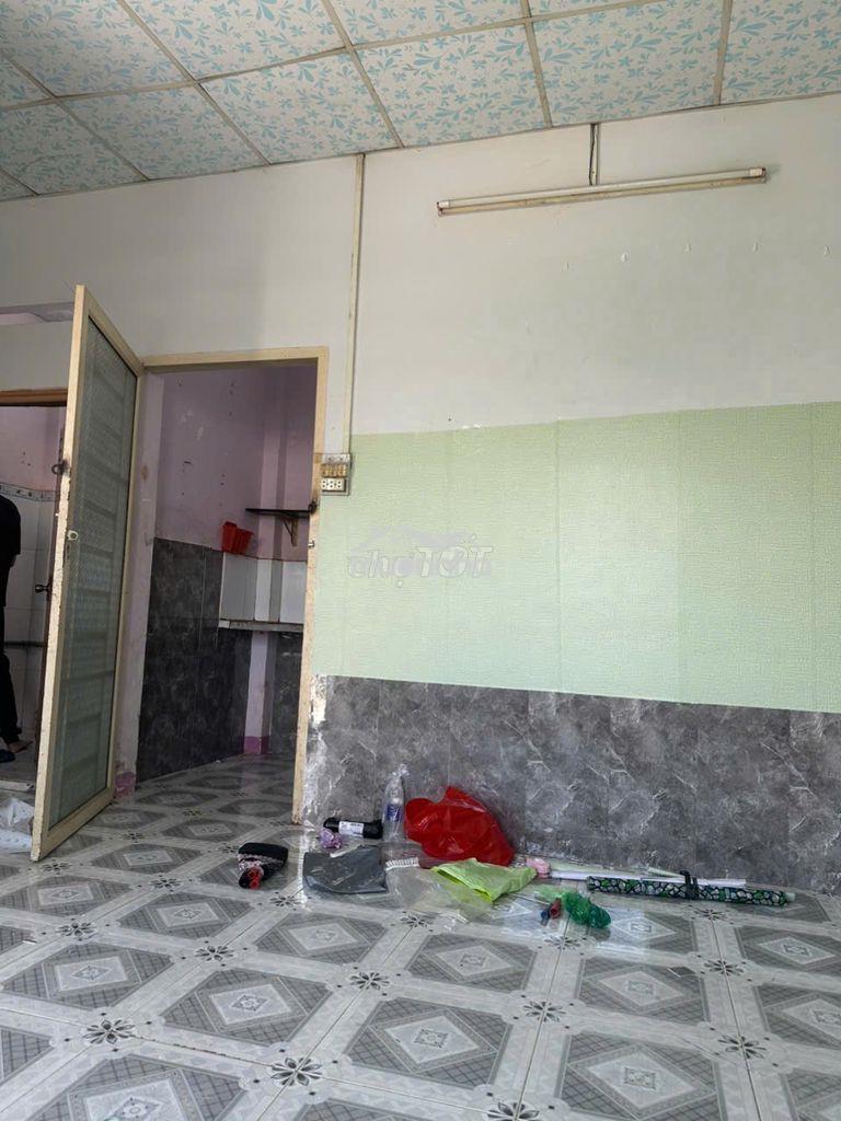 Cho thue phòng trọ mặt tiền - lộ giới 30m- đạu xe ô tô trước nhà - 2
