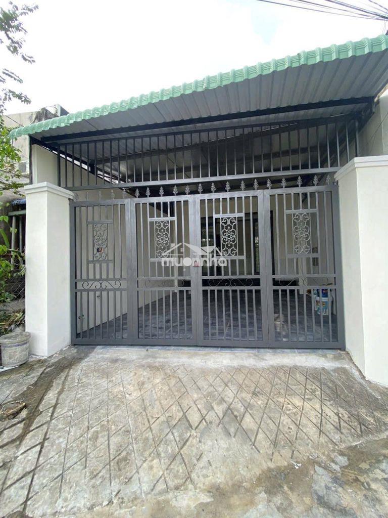 Chính chủ kẹt bán gấp nhà kiên cố sân ô tô tân đông hiệp hồ chí minh