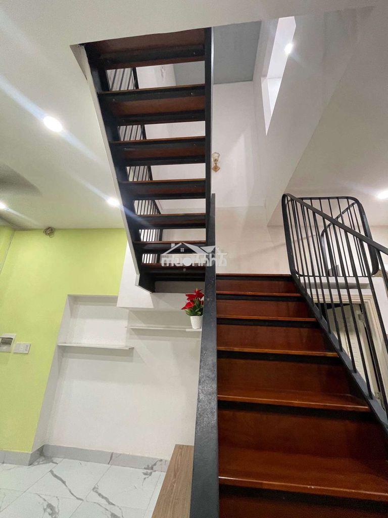 Nhà hồng bàng, 35m2, 3,6x10m, 2 tầng, 2 pn, hẻm xe hơi, giá chỉ 3 tỷ - 4