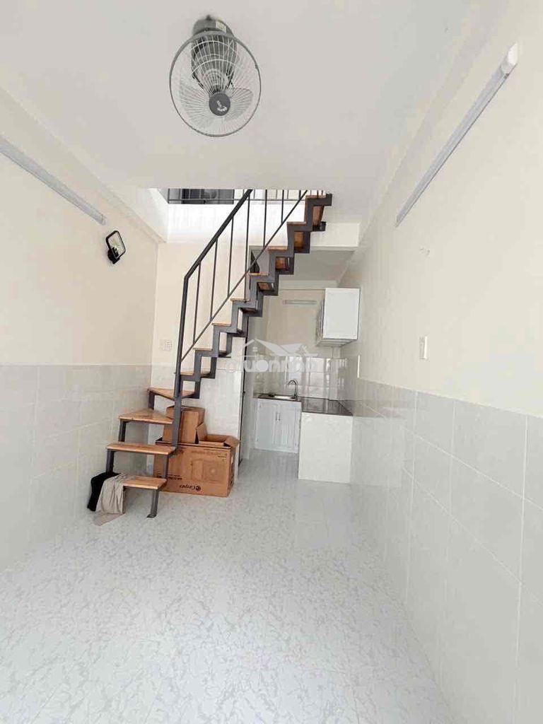 Cho thuê nhà nc mới sạch sẽ . xvnt p19 bình thạnh