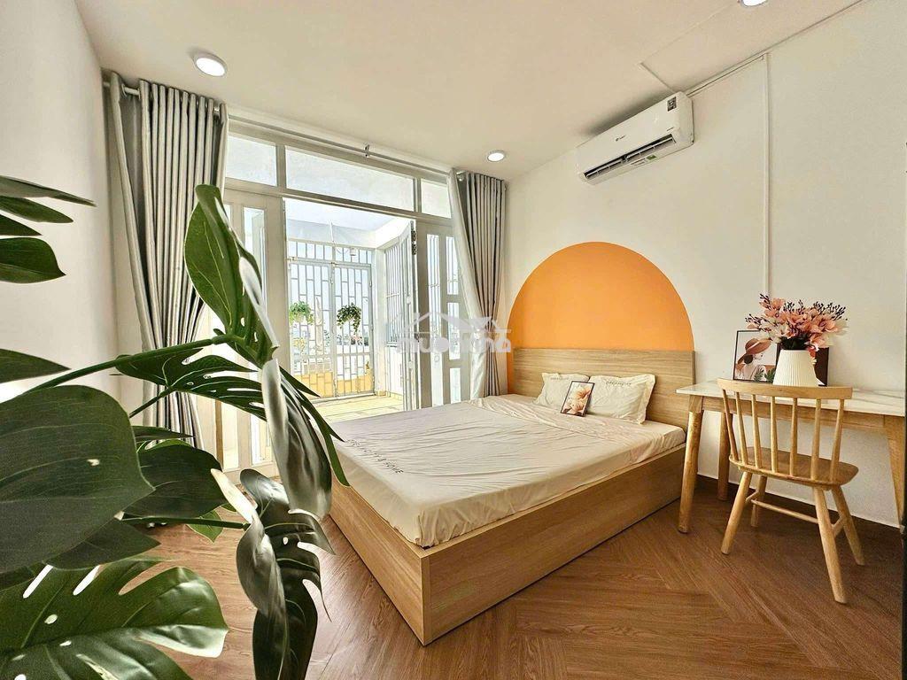 Cho thuê phòng ban công, studio quận 7 thuận tiện qua quận 4,q1 - 3