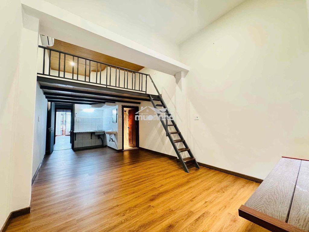 Hiếm có căn duplex ban công 45m2 mới 100% full tiện nghi ngay quận 3 - 4
