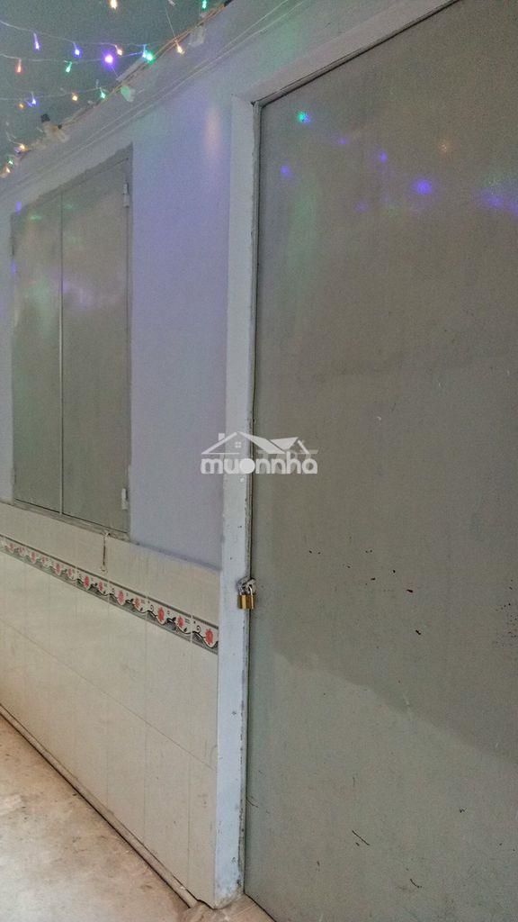 Nhà trọ gần gigamall phạm văn đồng, p. hiệp bình, 40m2, có gác suốt.