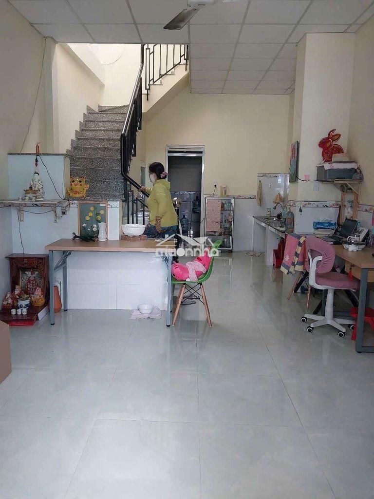 Nhà mặt tiền đs o p9 gò vấp 4x17m lầu 3pn 2wc sân xe hơi