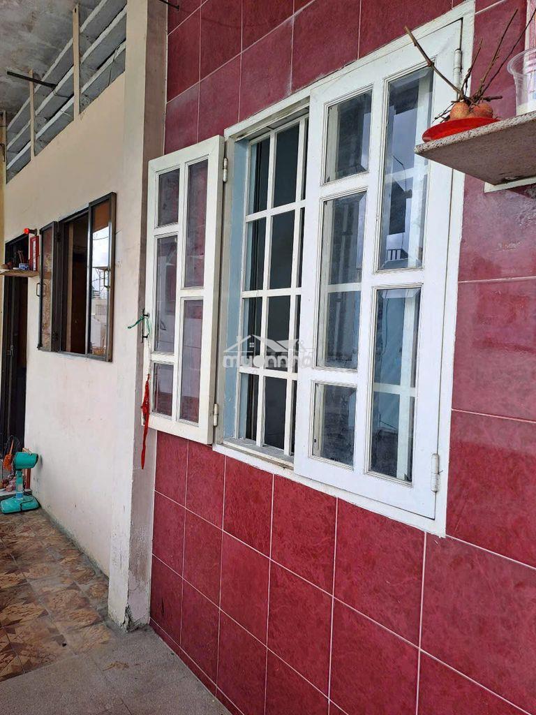 Nhà nguyên căn lầu 3 thang bộ gần đhyd, đhsp, t.kiều 