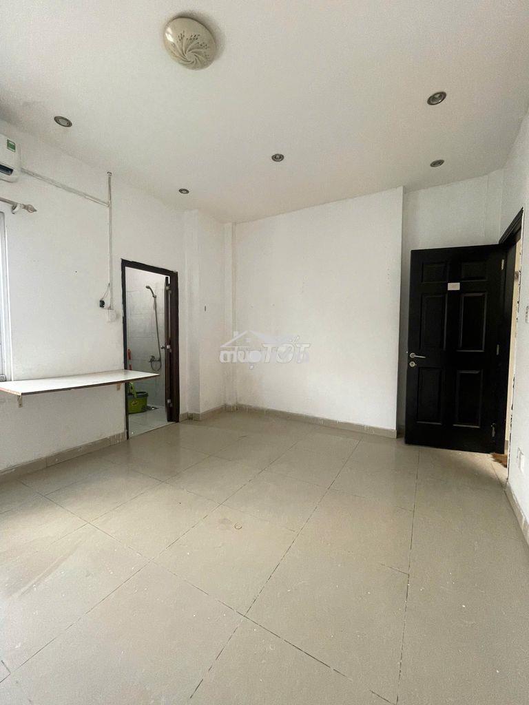 🏠 Phòng trọ 20m² – 3 triệu – gần đh ngân hàng & spkt - 2