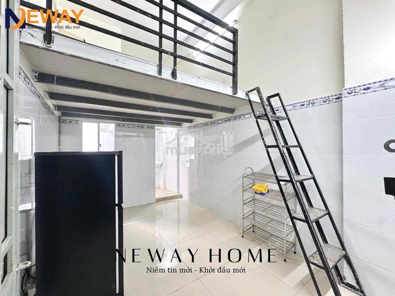 🌟 Duplex gác cao không đụng đầu cửa sổ trời gần đại học công thương