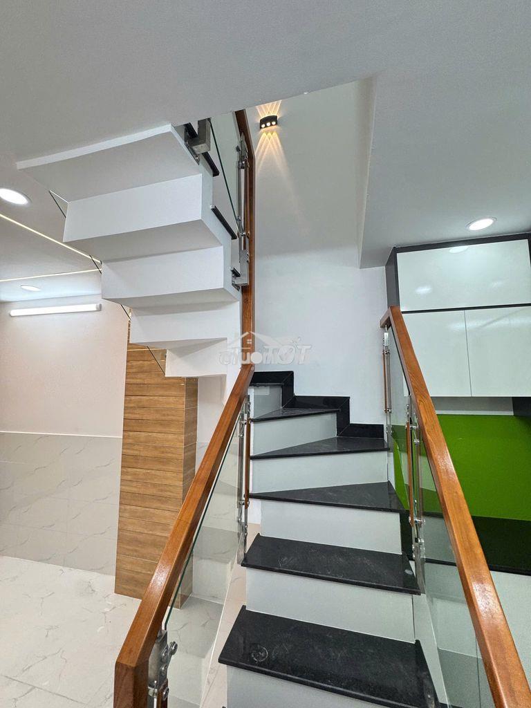 Nhà đẹp / giá rẻ dưới 3 tỷ , 2 phòng ngủ , sát bên tân phú - 2