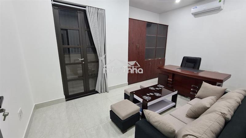 Cho thuê nguyên sàn lầu 3 làm vp giá chỉ 11tr