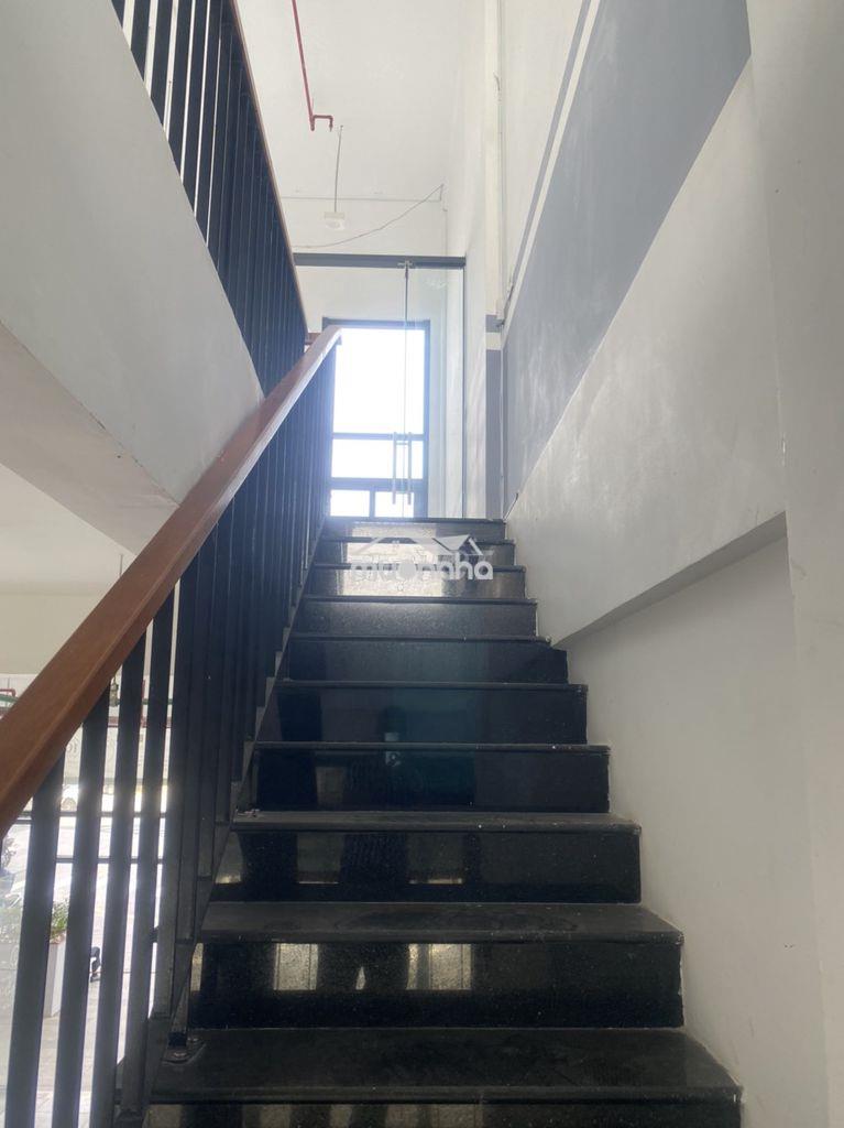 Cho thuê shophouse 120m2(trệt + lầu) vừa ở vừa kd . ngay q9 kế q2. - 4